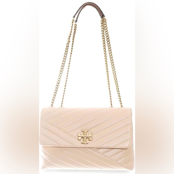 Tory Burch Quilted Cream Shoulder Bag with Gold Chain - Picture 2 of 11